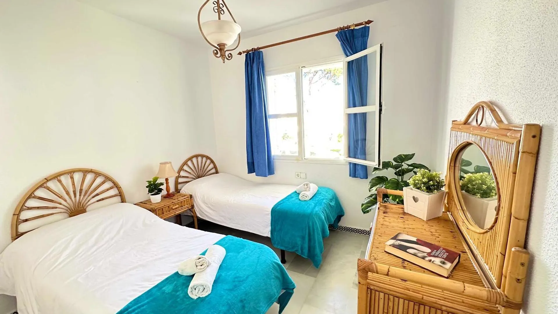 Apartamentos Costa Sancti Petri Chiclana de la Frontera 0*,